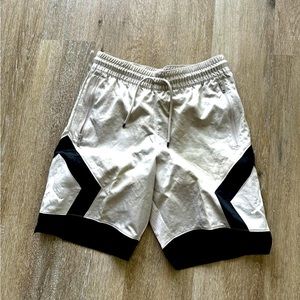 Men’s Nike Air Jordan SP Saleman Sample Shorts ck4152-286 New With Tags